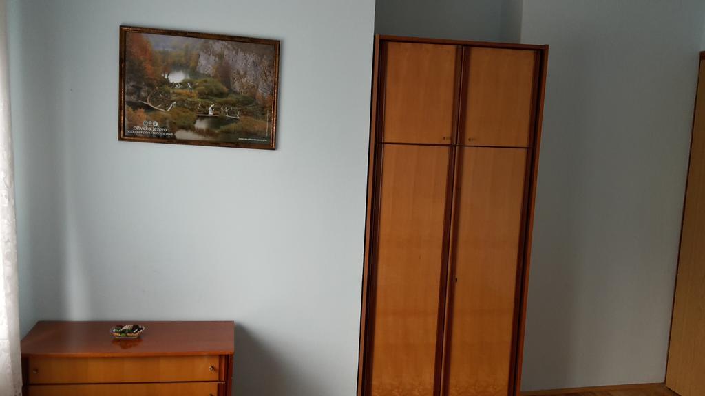 House Petkovic Hotel Korenica Luaran gambar