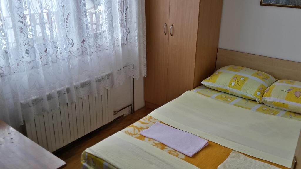 House Petkovic Hotel Korenica Luaran gambar