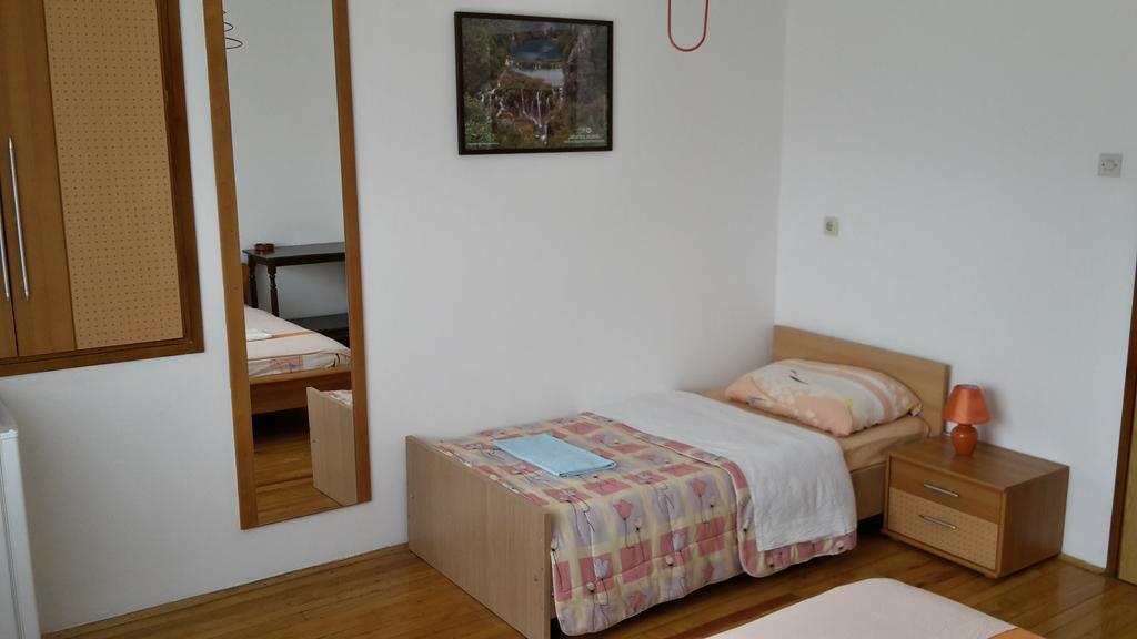 House Petkovic Hotel Korenica Luaran gambar