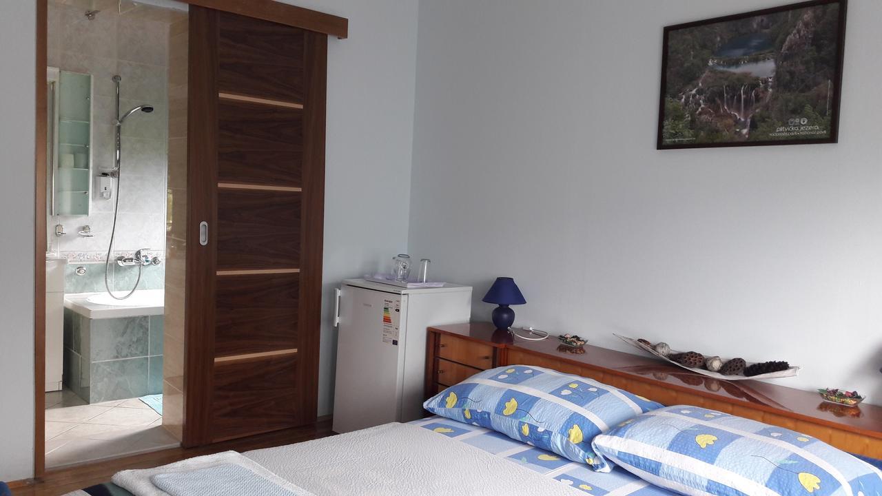 House Petkovic Hotel Korenica Luaran gambar
